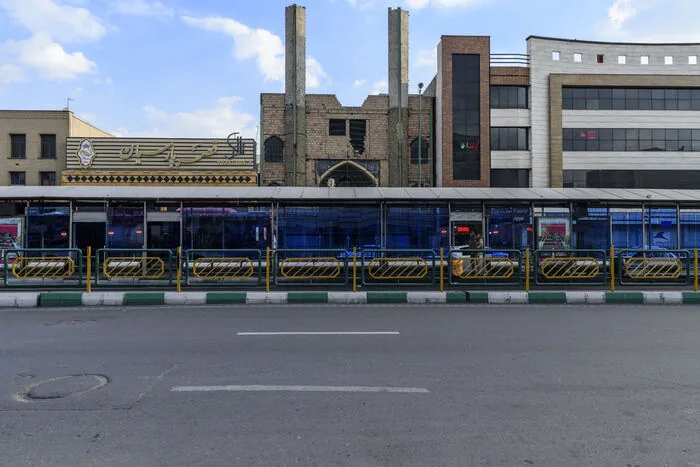 Damavand — The Urban Wall 01