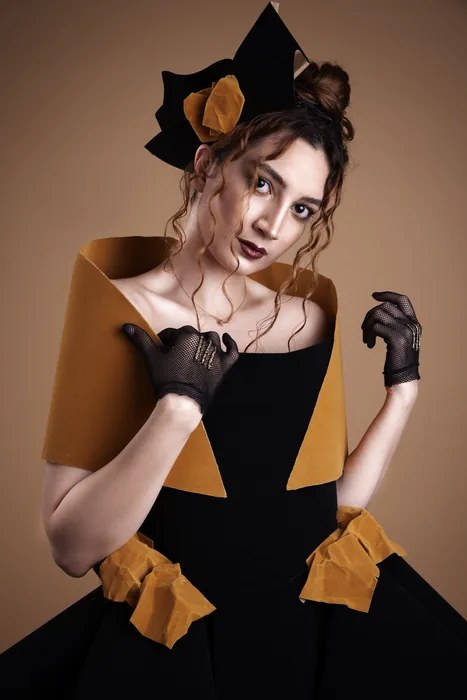 Portrait 16